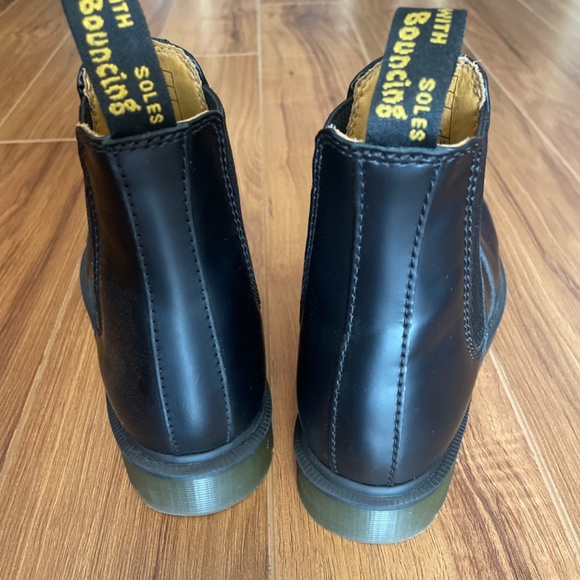 Dr. Martens Chelsea Boots EU37 - Picture 4 of 6